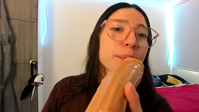 Spit queen online show from January 2025 05:24:01 PM