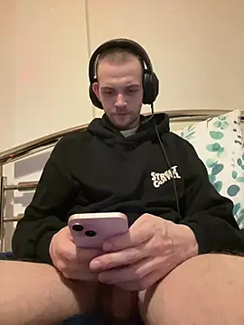 Z1uk online show from July 2026 08:52:02 PM