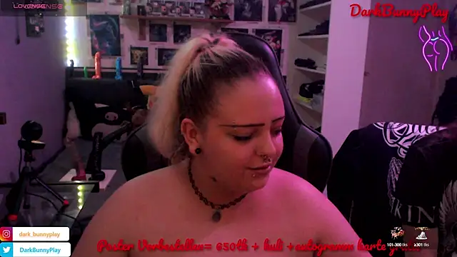 DarkBunnyPlay online show from December 2024 08:21:02 PM