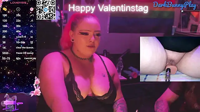 Snapshot of DarkBunnyPlay chatting on February 2026 08:16:01 PM DarkBunnyPlay online show from February 2026 08:16:01 PM