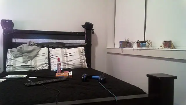 Snapshot of lofibunni chatting on January 2026 05:09:01 AM lofibunni online show from January 2026 05:09:01 AM