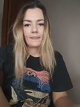 KrissSexi online show from November 2025 06:45:02 AM