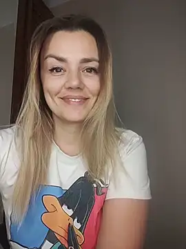 KrissSexi online show from December 2025 06:13:02 PM