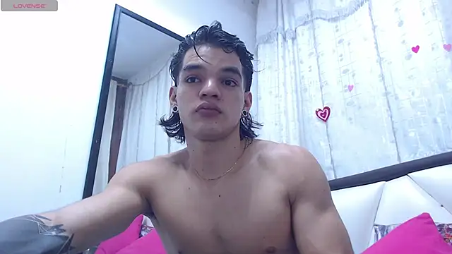 AlbertBernal69 online show from February 2025 02:42:01 AM