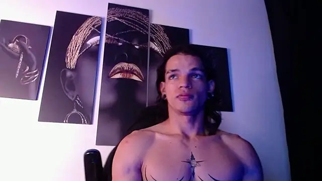 AlbertBernal69 online show from October 2025 01:23:04 PM