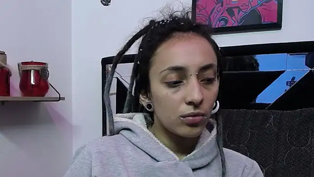 Snapshot of ORIANNA_BODMOD chatting on December 2024 06:59:02 AM ORIANNA BODMOD online show from December 2024 06:59:02 AM