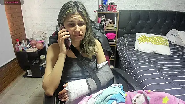 lauren ashlee online show from March 2025 04:20:02 PM