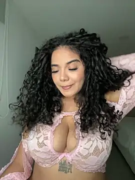 Mariecurl online show from July 2026 02:44:01 AM