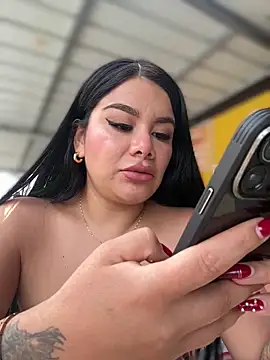 Insane Issa online show from February 2026 04:11:02 PM