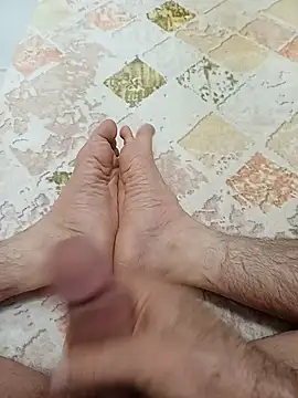 Hardapple01 online show from January 2025 03:28:02 AM