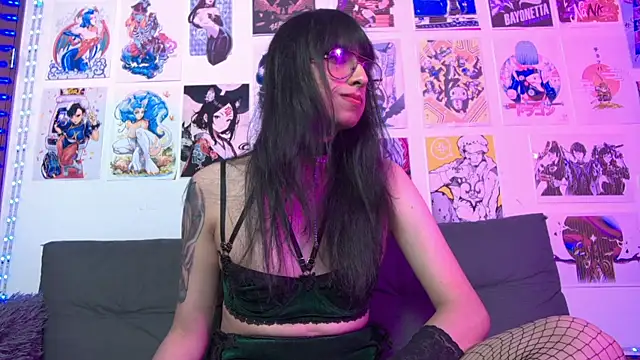 snowblack  online show from February 2025 12:37:02 AM