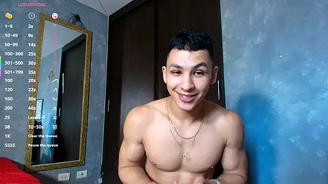 liuscast22 online show from November 2025 12:14:02 PM