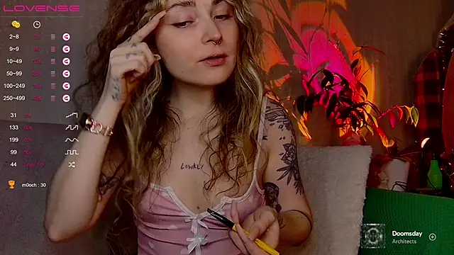 IttyKitty online show from April 2026 11:49:02 PM