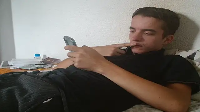 Snapshot of Tombgy07 chatting on September 2025 12:59:02 PM Tombgy07 online show from September 2025 12:59:02 PM