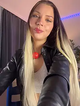 KittyKatyDream online show from January 2025 04:44:01 PM