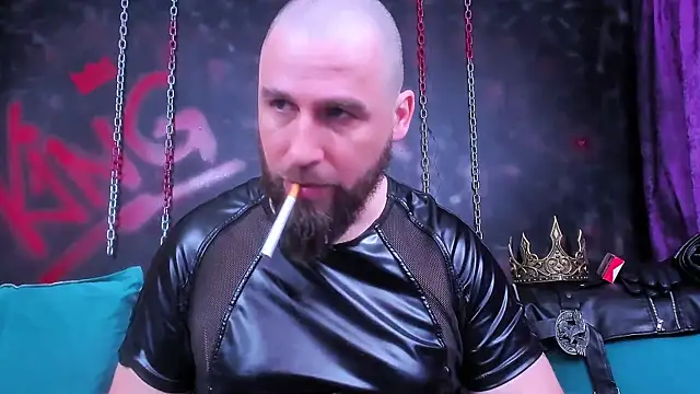 ArmandoSteel4u online show from April 2026 12:32:01 AM