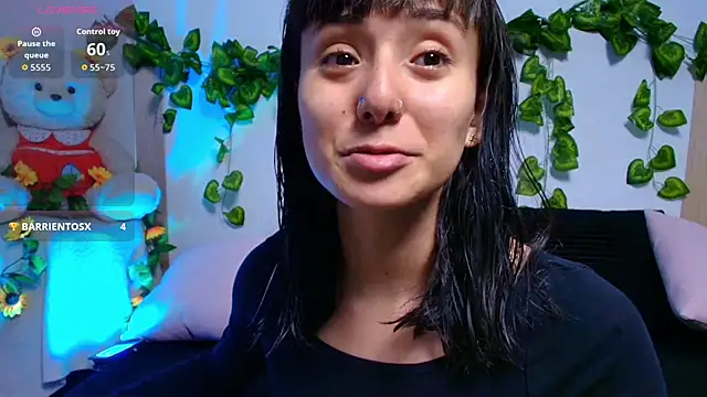 tati cardenas online show from November 2025 04:22:02 AM