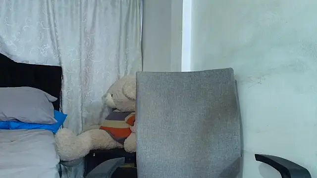 sam her online show from September 2025 09:06:02 PM