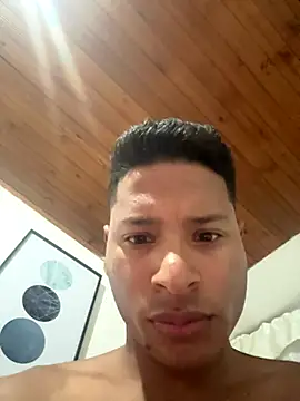 sam her online show from November 2025 04:13:02 AM