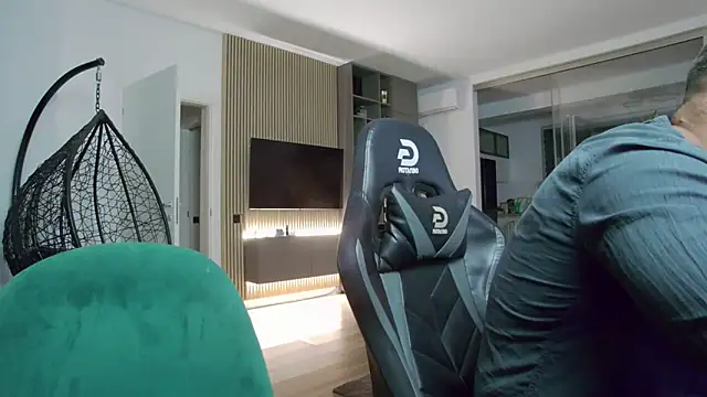 UbbeViking online show from September 2025 07:13:02 PM