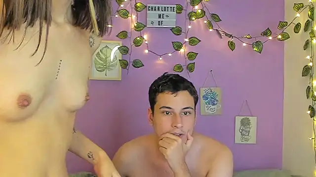 charlottte queen online show from December 2024 01:06:02 AM