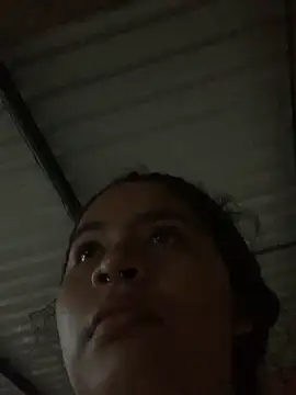 moncerrat luna online show from December 2024 10:51:01 PM