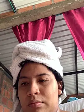 moncerrat luna online show from March 2025 04:20:02 PM