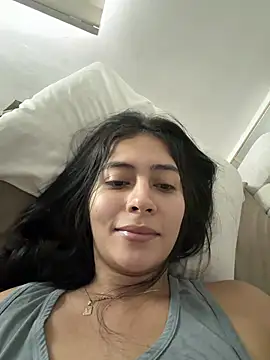 Sophie  Foxxx online show from April 2026 01:38:02 PM