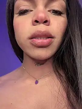 Charly  online show from January 2025 04:25:01 PM