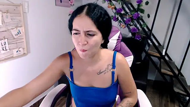 samantha baby  online show from February 2026 05:42:02 PM