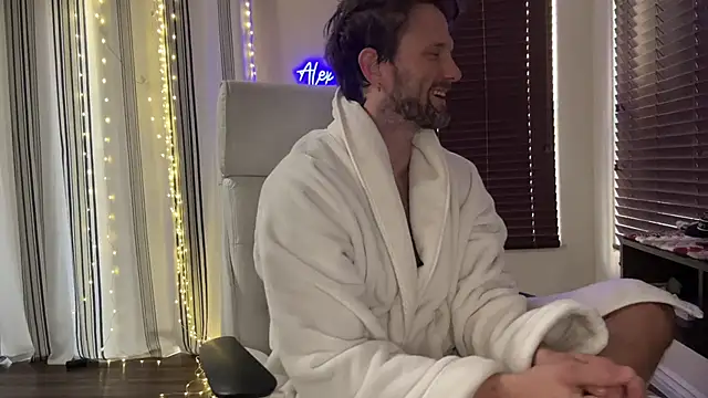 alexmannd online show from October 2025 04:15:02 PM