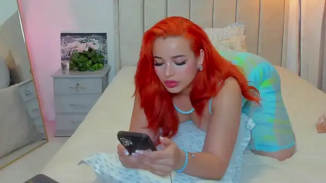 Snapshot of Miss_londonn2 chatting on April 2026 05:06:01 AM Miss londonn2 online show from April 2026 05:06:01 AM