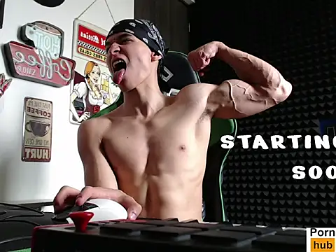 Curly Angel24 online show from September 2025 07:41:01 PM