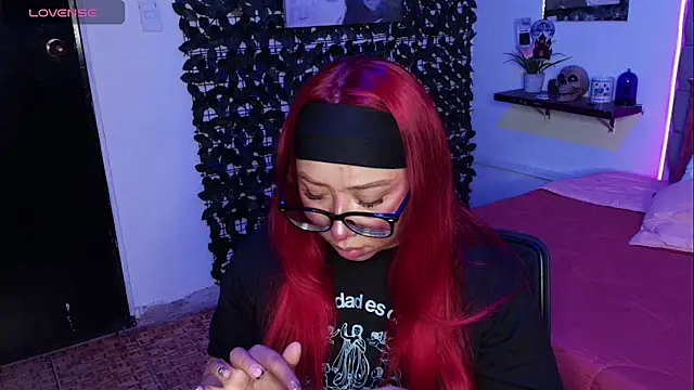 Kata Bigboobs online show from November 2025 05:15:01 PM