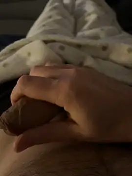 alieno27 online show from March 2025 09:21:02 PM