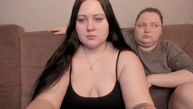 ihaveasecret  online show from November 2025 03:19:02 PM