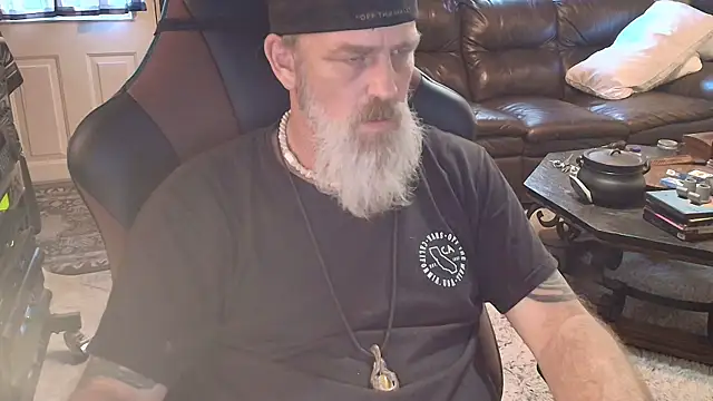 jimdacbin420 online show from October 2025 09:02:01 PM