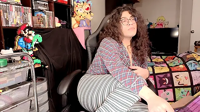 ShinyCherub online show from April 2026 12:32:01 PM