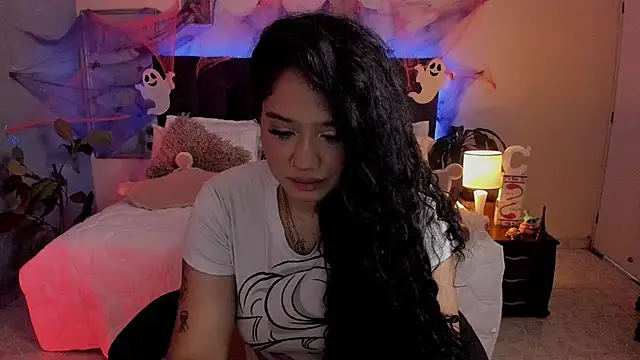 alexxandra ferri  online show from October 2025 07:06:01 AM