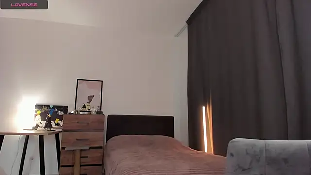 Snapshot of Alice_Dias chatting on February 2025 02:13:02 PM Alice Dias online show from February 2025 02:13:02 PM