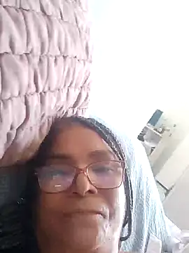 Delicy1 online show from February 2025 02:13:02 PM