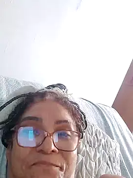 Delicy1 online show from February 2025 03:59:02 PM