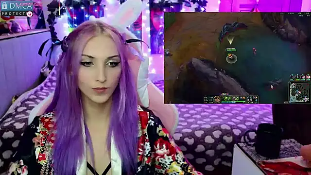 Violet Noir online show from January 2025 12:19:02 PM