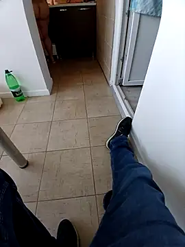 Adriandan1982 online show from September 2025 03:56:01 PM