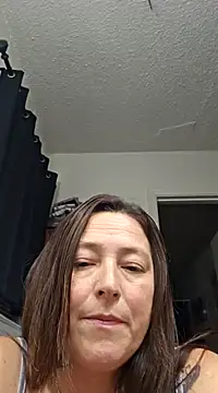 Snapshot of angelbaby1998 chatting on December 2024 04:34:02 AM angelbaby1998 online show from December 2024 04:34:02 AM