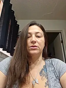 Snapshot of angelbaby1998 chatting on January 2025 10:40:01 PM angelbaby1998 online show from January 2025 10:40:01 PM