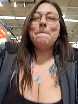 Snapshot of angelbaby1998 chatting on March 2025 07:17:01 PM angelbaby1998 online show from March 2025 07:17:01 PM