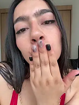 Snapshot of Nicollemays chatting on April 2026 02:29:02 PM Nicollemays online show from April 2026 02:29:02 PM