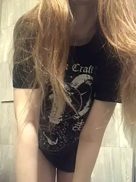 Snapshot of _Sweet_Love_ chatting on June 2026 11:26:01 AM Sweet Love online show from June 2026 11:26:01 AM