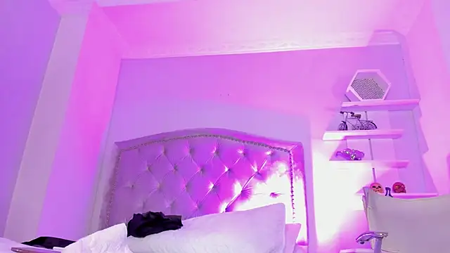 CamileHolmes online show from December 2024 07:13:02 AM